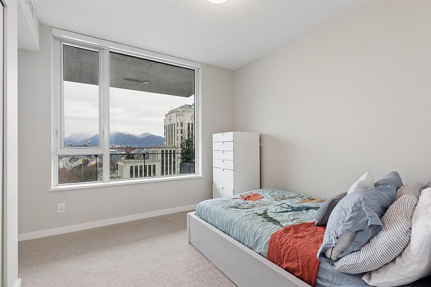 909 2888 Cambie Street