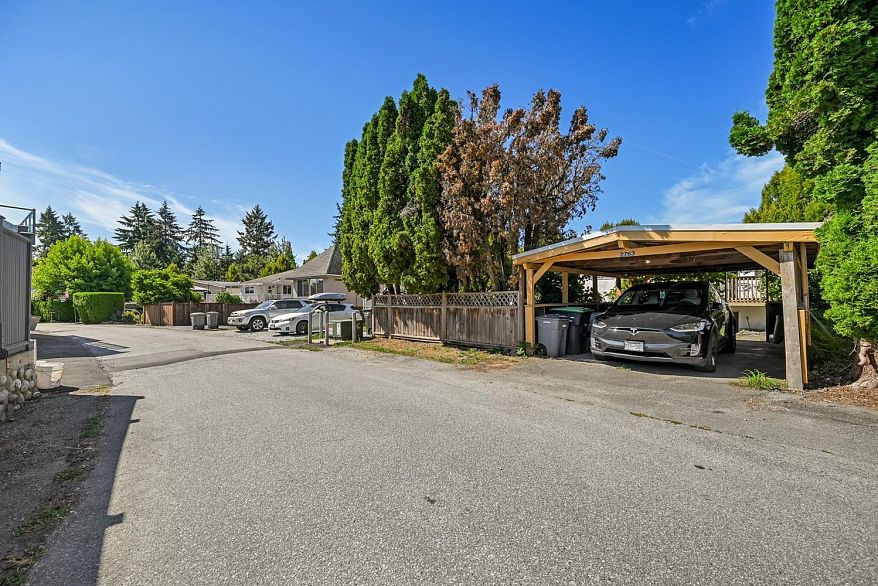 2763 Rosemont Drive