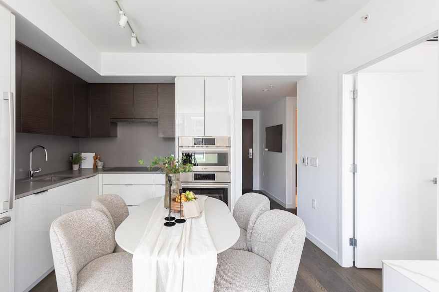607 1678 Pullman Porter Street