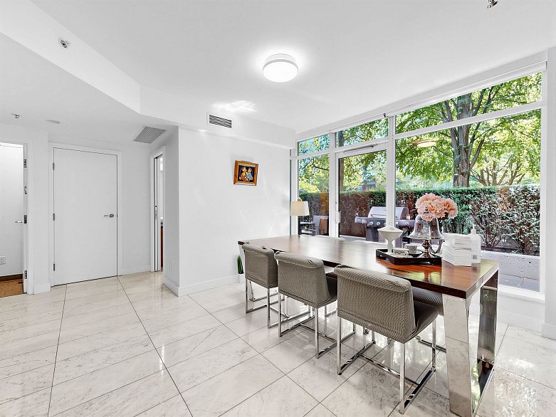 1211 W Cordova Street