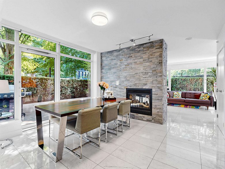 1211 W Cordova Street