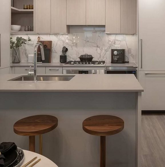 6468 WILLINGDON AVENUE, Burnaby BC V5H 2V8