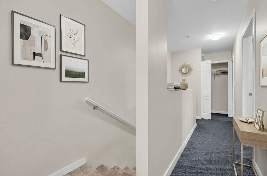 55 2239 Kingsway
