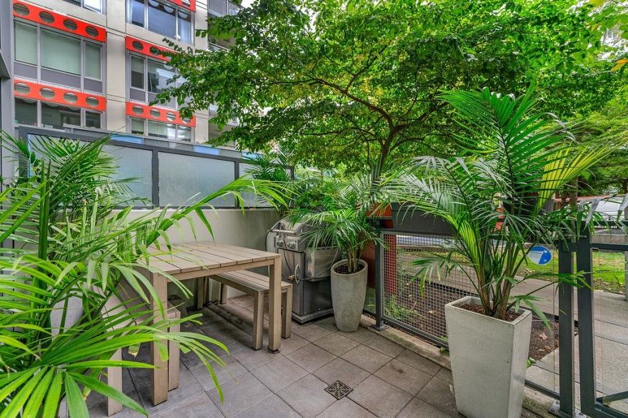 141 E 1st Avenue