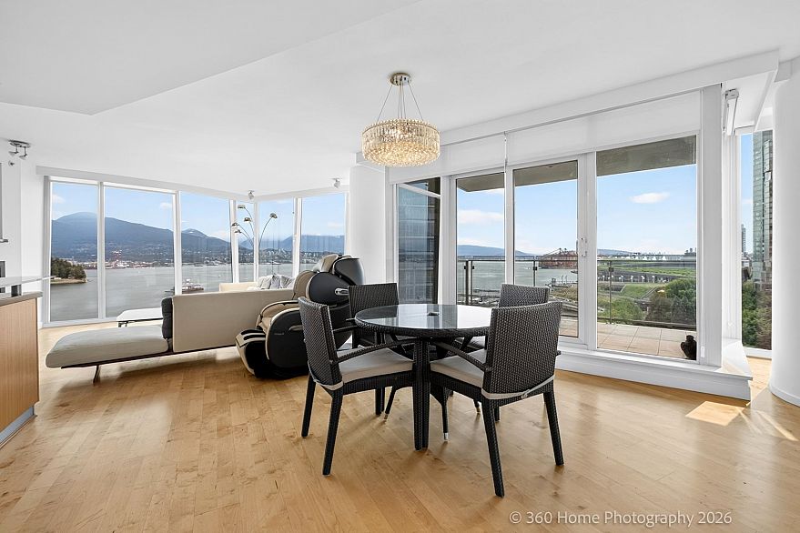 1402 1281 W Cordova Street