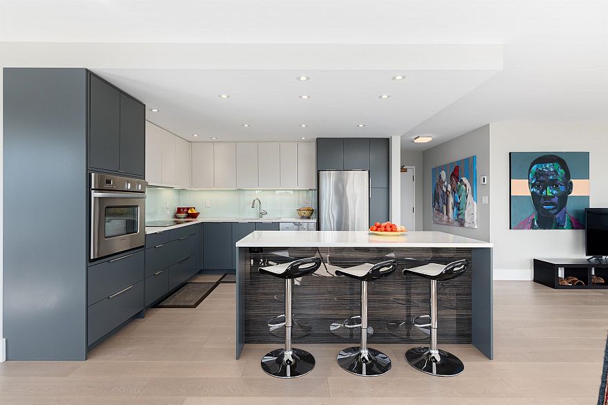 1001 1860 Robson Street