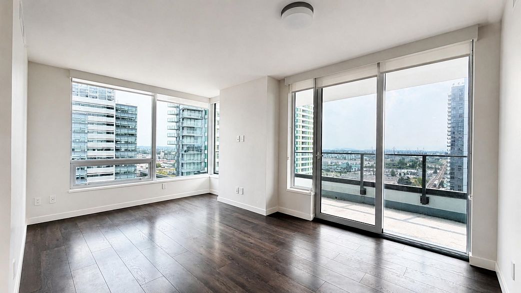1608 8189 Cambie Street