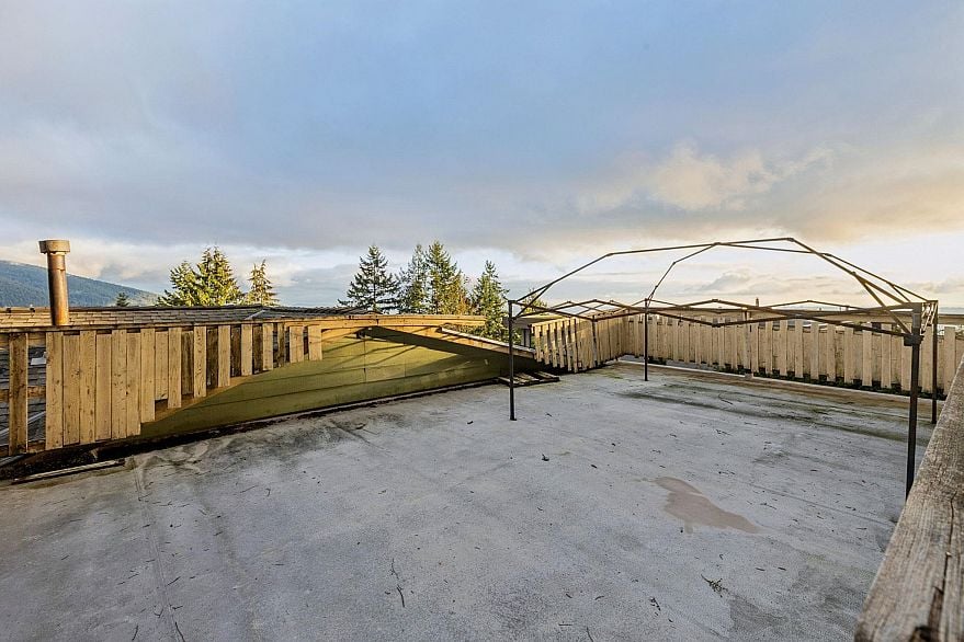 556 Ballantree Road