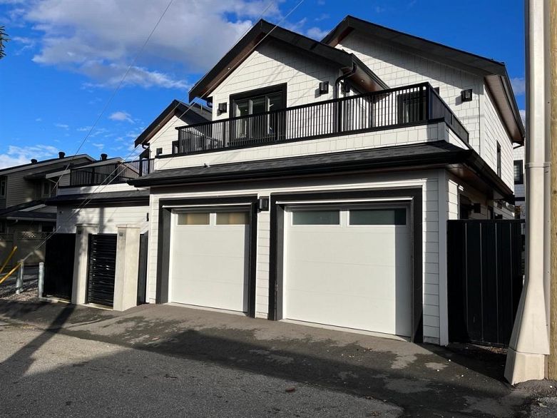 1&2 5455 Killarney Street