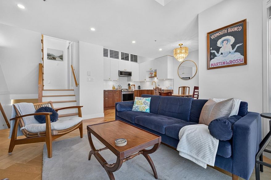 829 W 7th Avenue