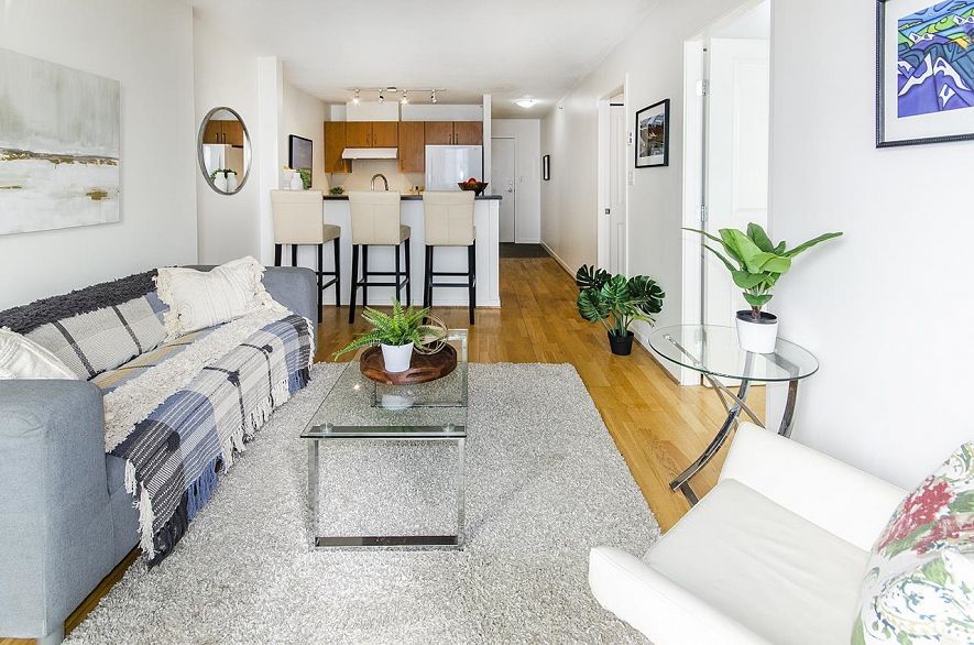 1906 1295 Richards Street