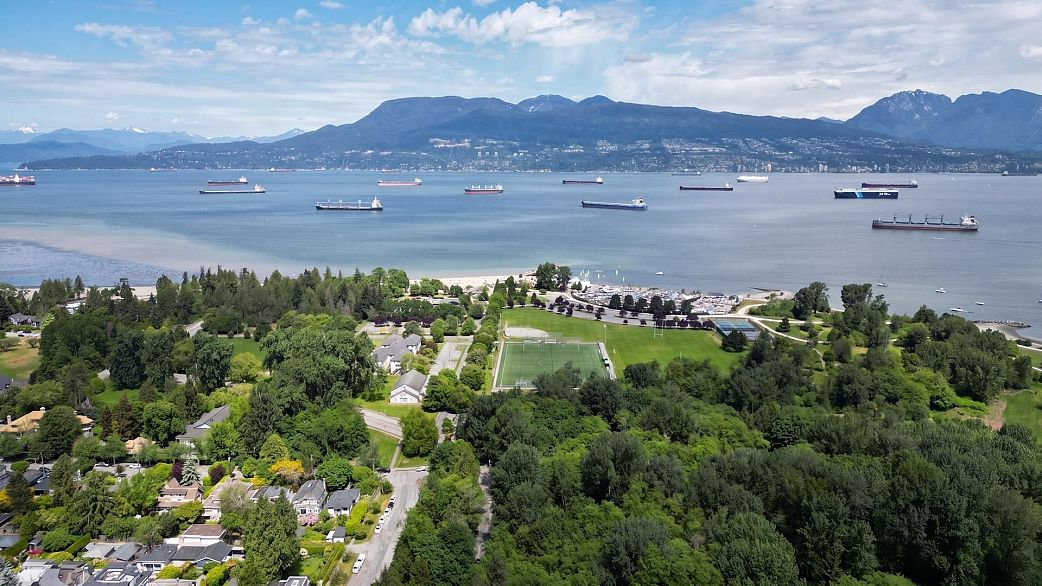 4399 Locarno Crescent