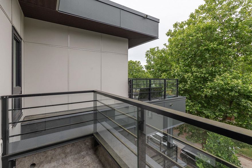 404 2666 Duke Street