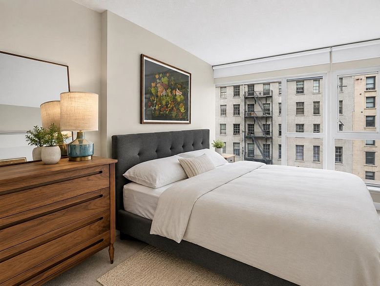 602 183 Keefer Place