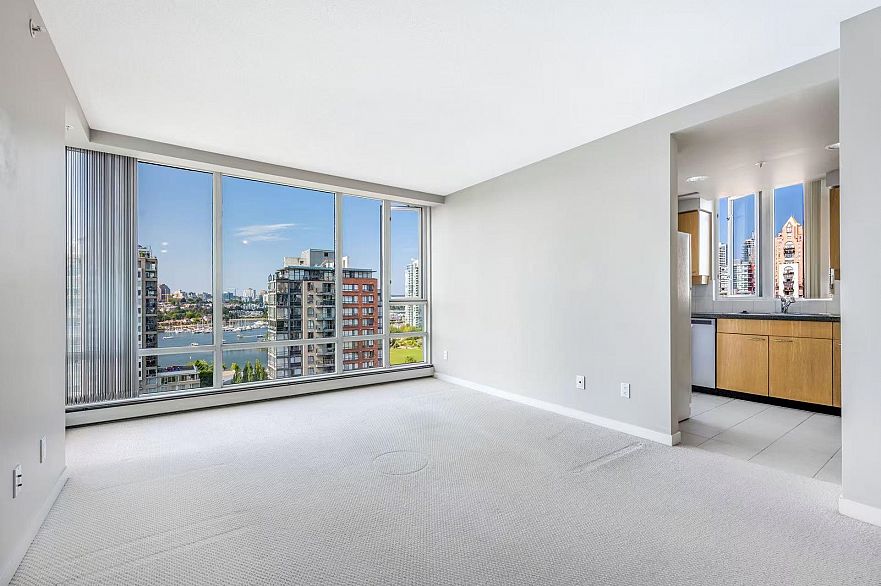 1901 1201 Marinaside Crescent