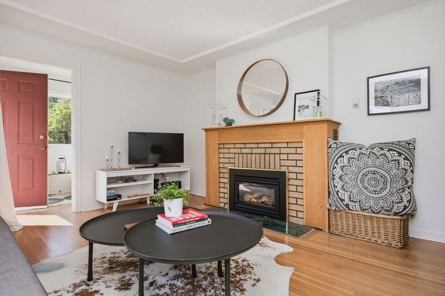 271 Cochrane Road