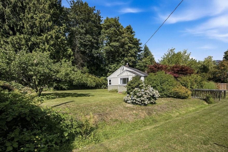 271 Cochrane Road