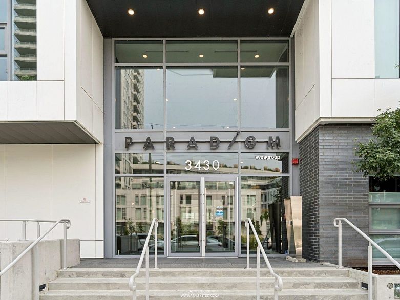 1401 3430 E Kent Avenue South