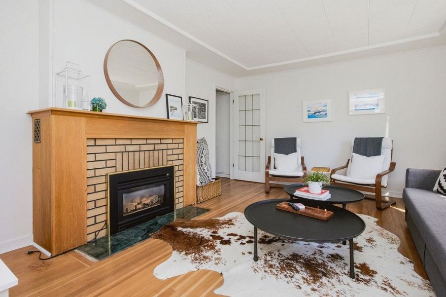 271 Cochrane Road