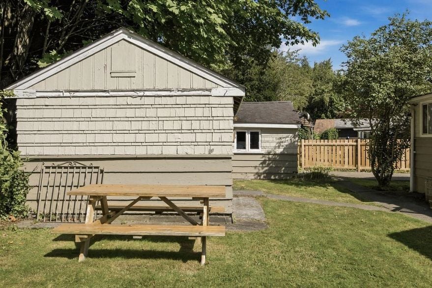 271 Cochrane Road