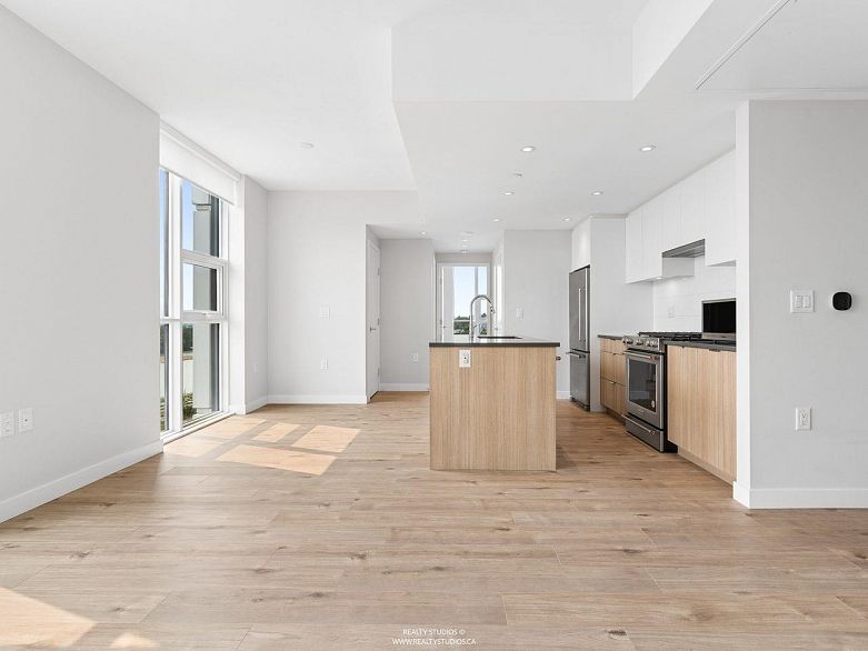 1401 3430 E Kent Avenue South
