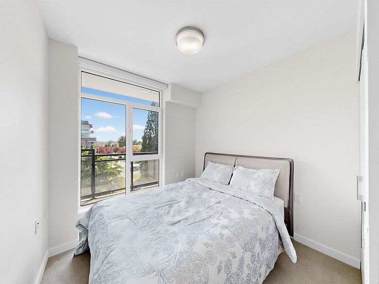 402 4189 Cambie Street