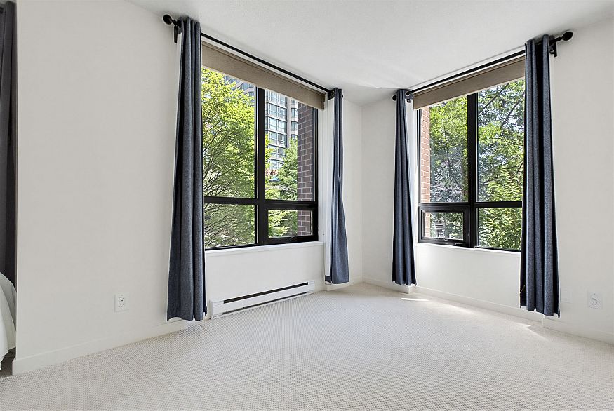 308 Smithe Street