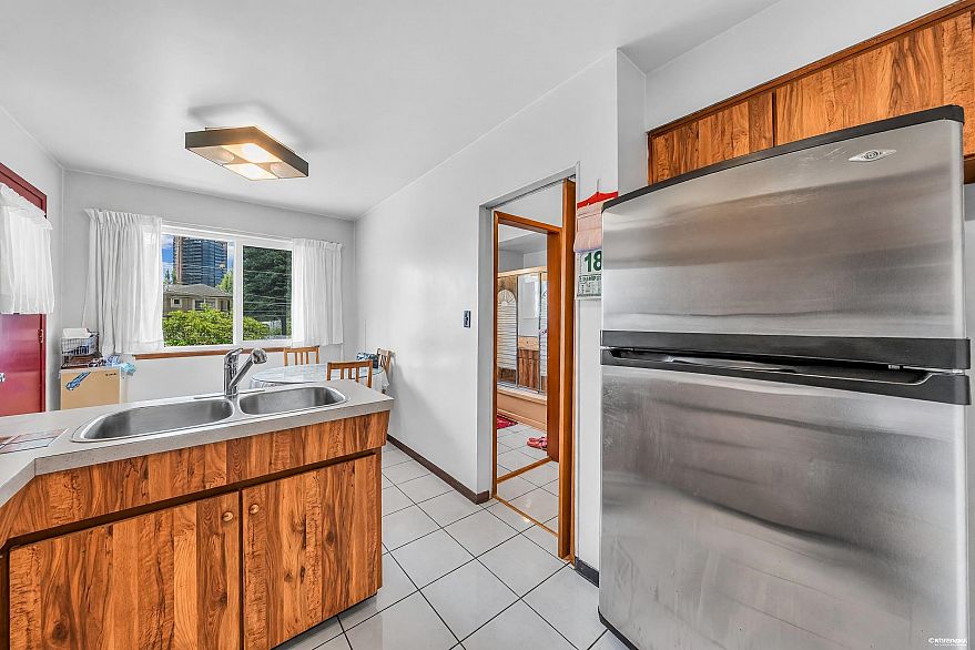 580 W 64th Avenue