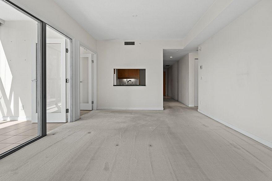 1803 1710 Bayshore Drive