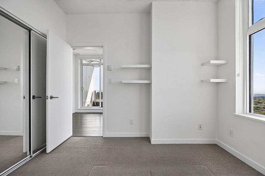 3305 5665 Boundary Road