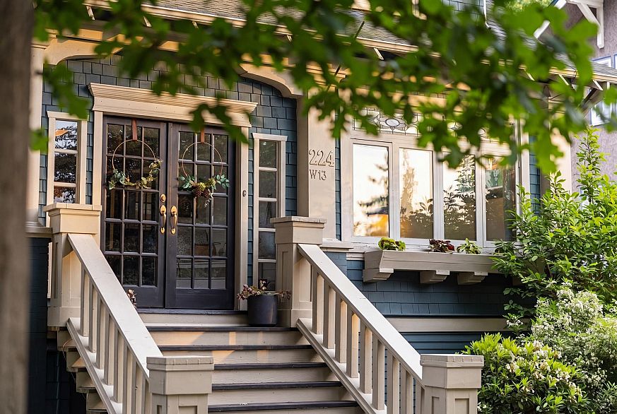 224 W 13th Avenue