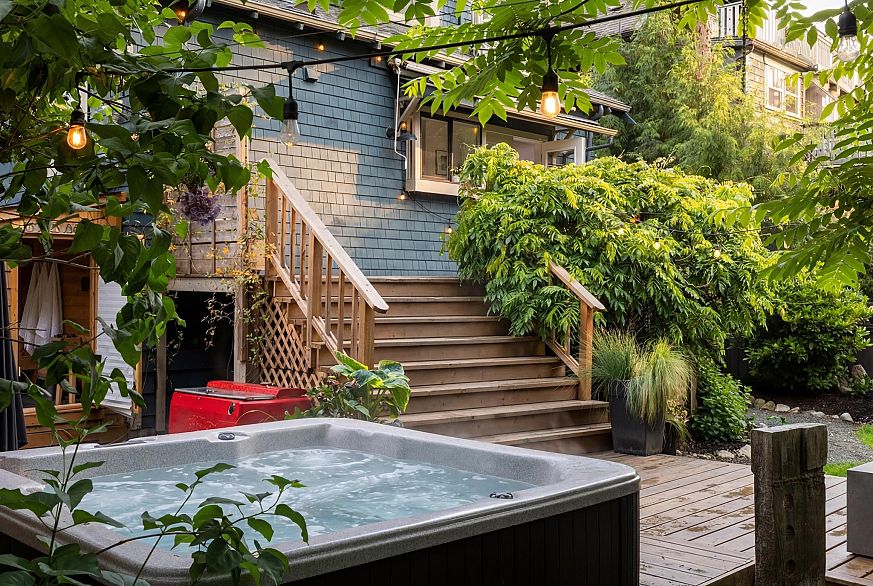 224 W 13th Avenue
