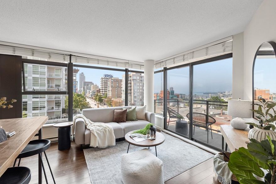 707 1068 W Broadway