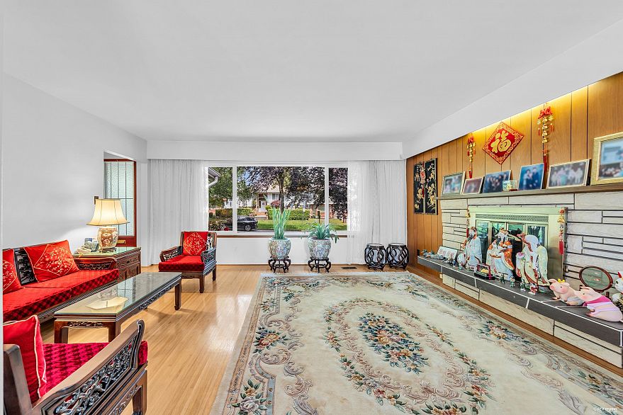 580 W 64th Avenue