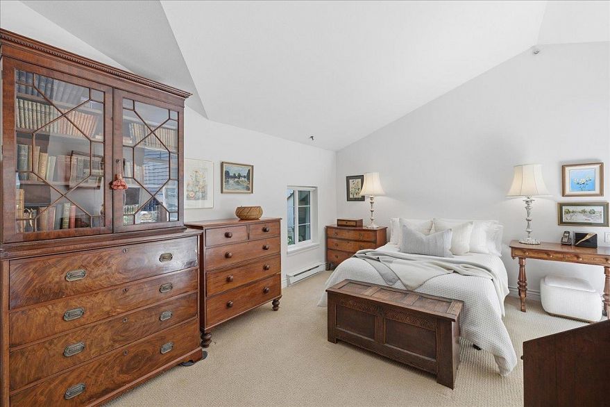 13 5605 Hampton Place