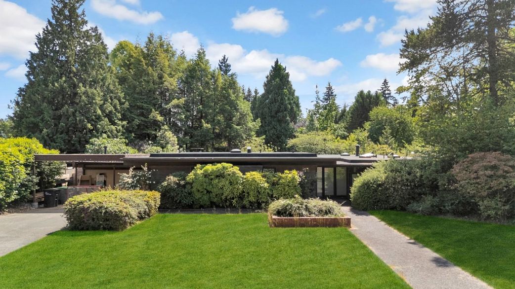4290 Salish Drive