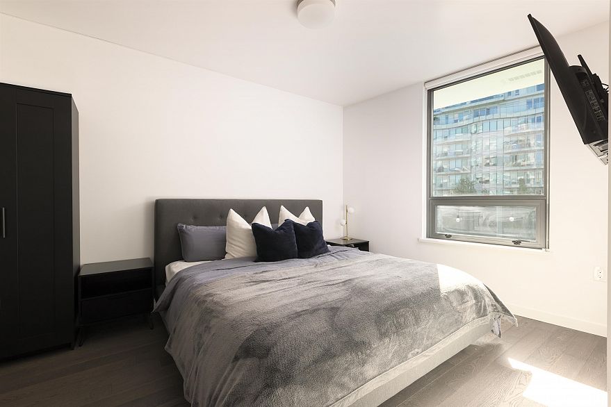 605 1688 Pullman Porter Street