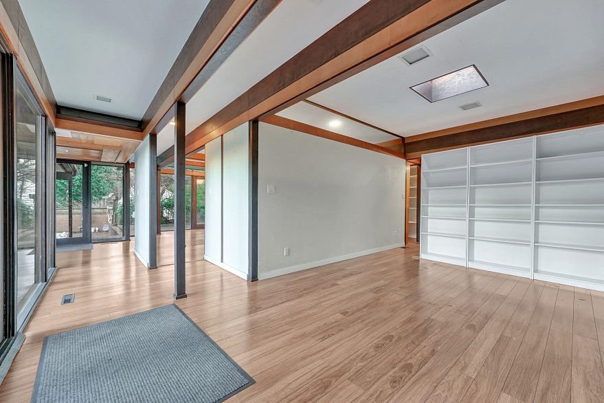 4290 Salish Drive