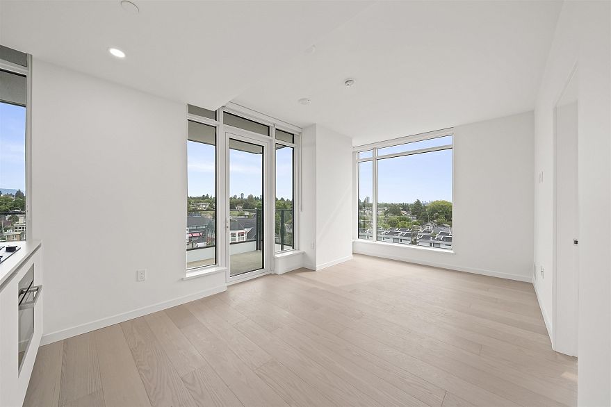 702 8415 Granville Street