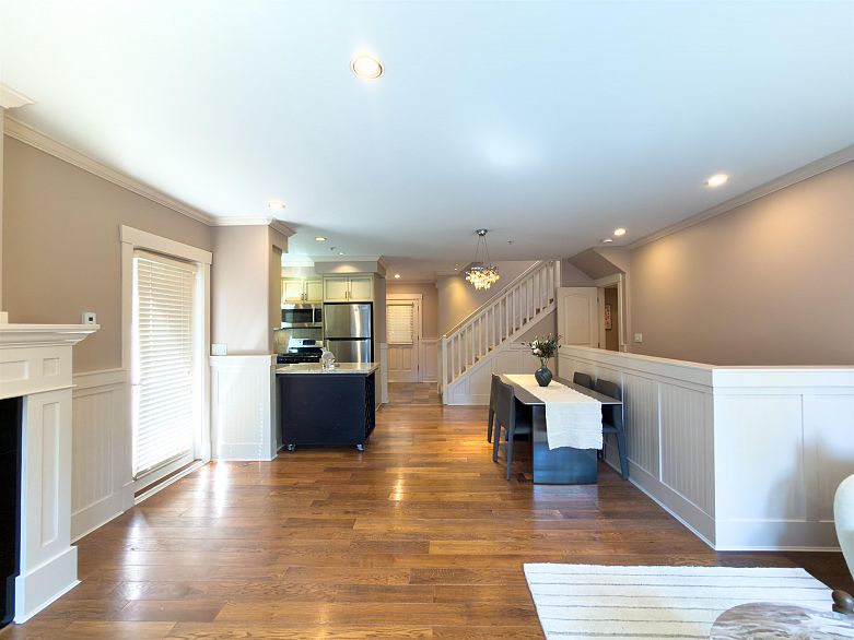 208 W 13th Avenue