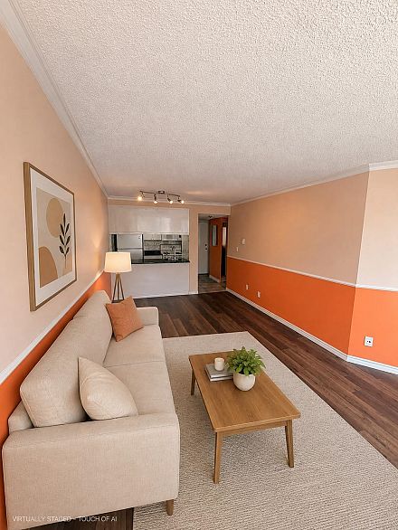605 1270 Robson Street
