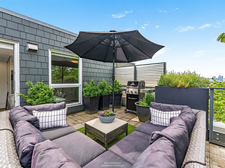 627 Victoria Drive
