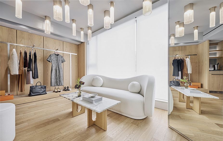 2204 1482 Robson Street