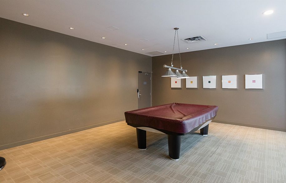 908 1408 Strathmore Mews