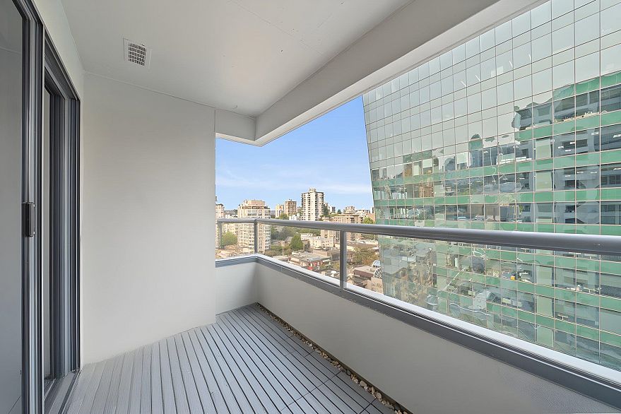 1506 1060 Alberni Street