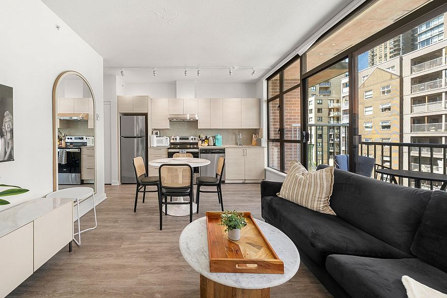 602 1249 Granville Street