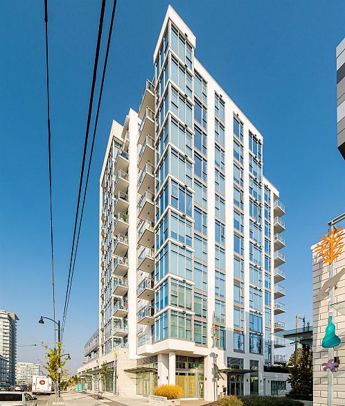 204 2435 Kingsway