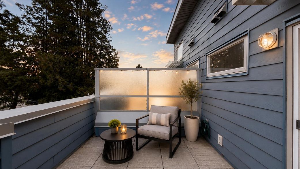 4888 Eldorado Mews