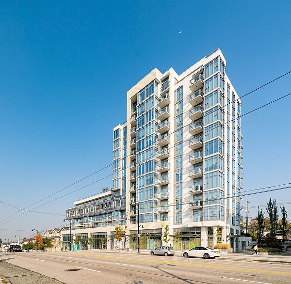 204 2435 Kingsway