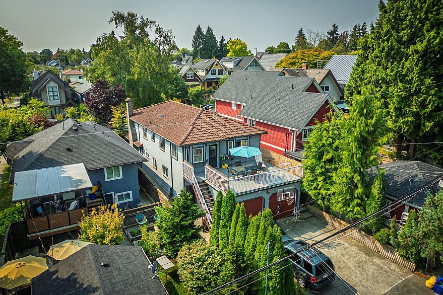 2183 Napier Street
